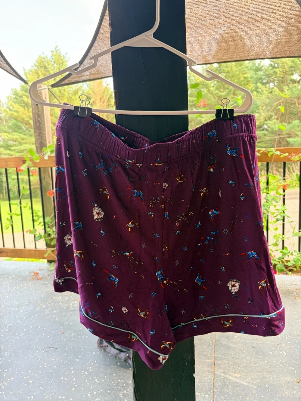 Lyrebird Women's Plum Bird-Print Lounge Shorts